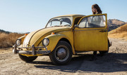 bumblebee-hailee-steinfeld-hi-res