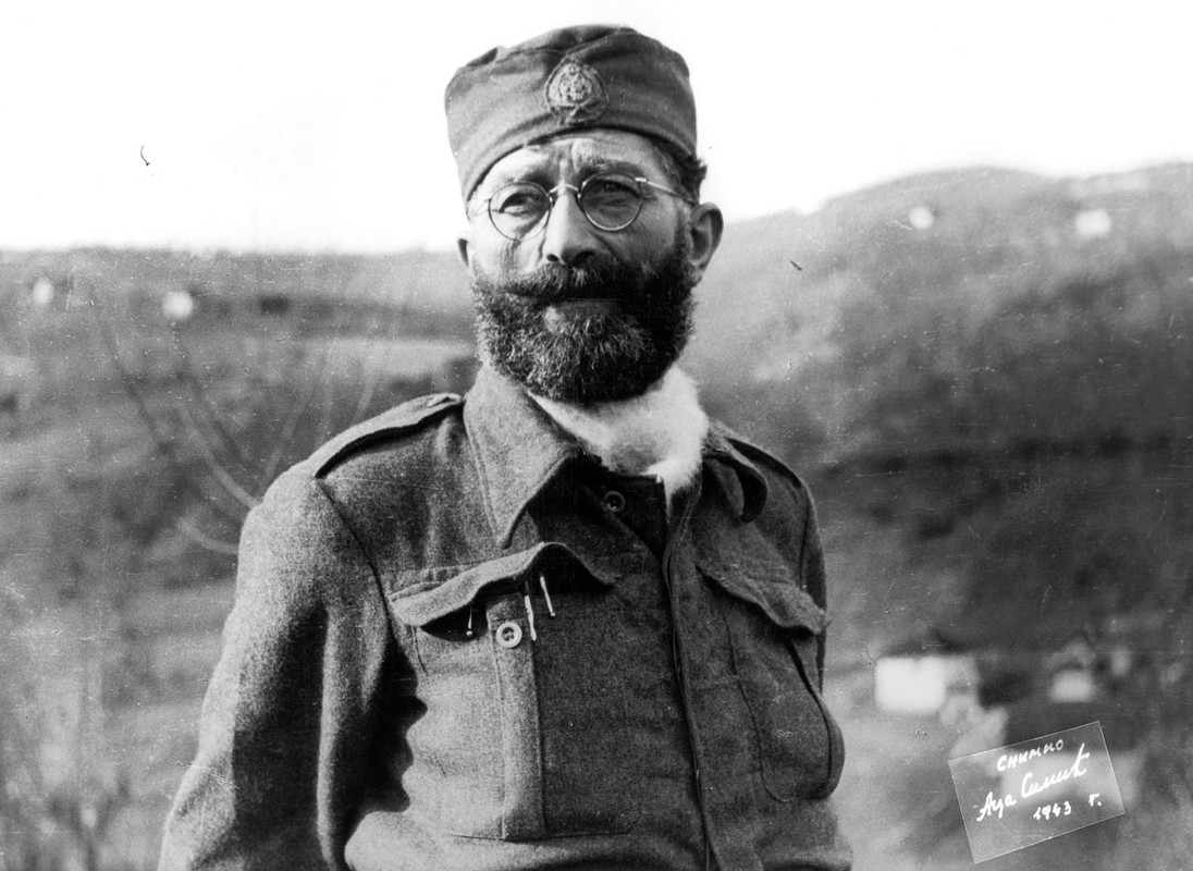 [Слика: Draza-najbolji-portret-neseceno.jpg]